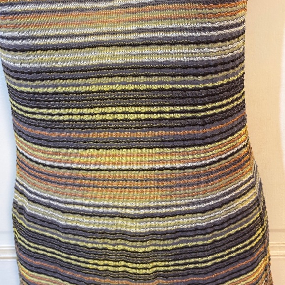 Gone - Picture 3 of 9